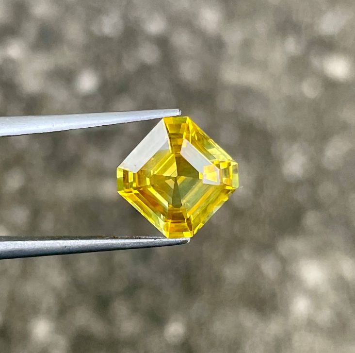 5.17 cts Faceted yellow sapphire