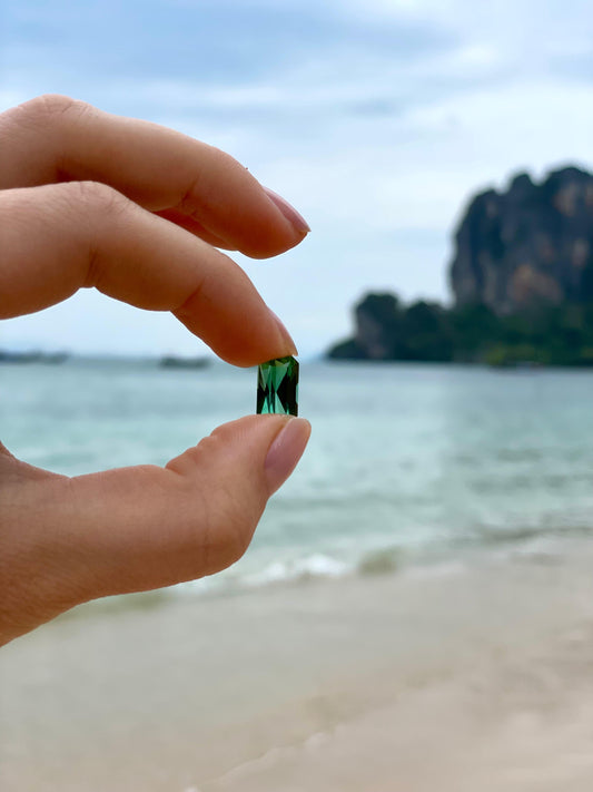 Faceted green tourmaline 5.58 ct