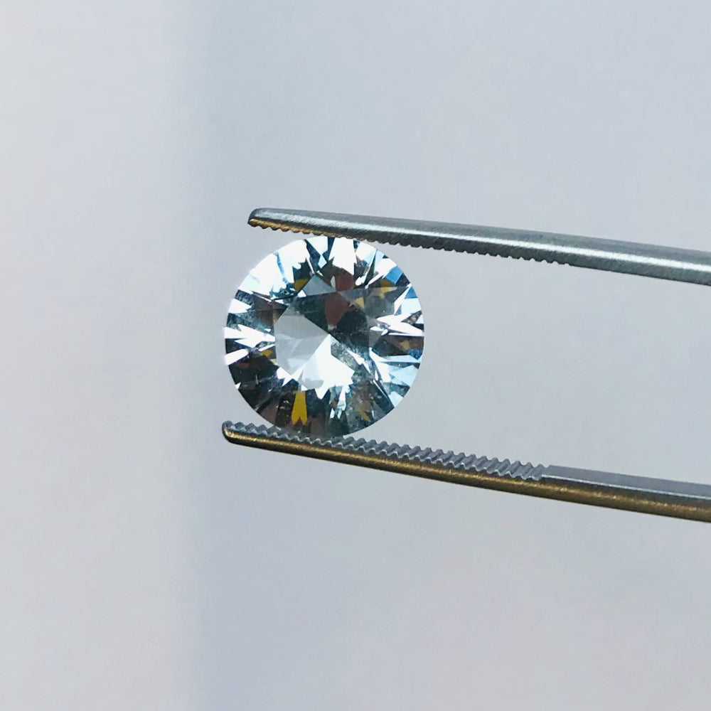 Faceted topaz 4.92 ct