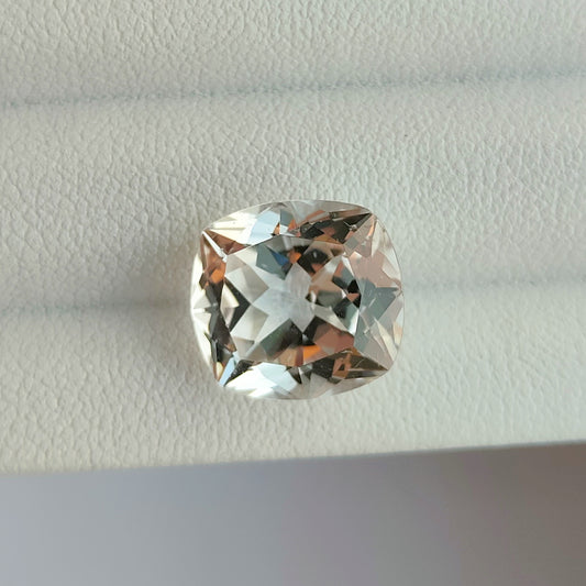 Rare 8.05 cts faceted russian phenakite, GFCO certificate
