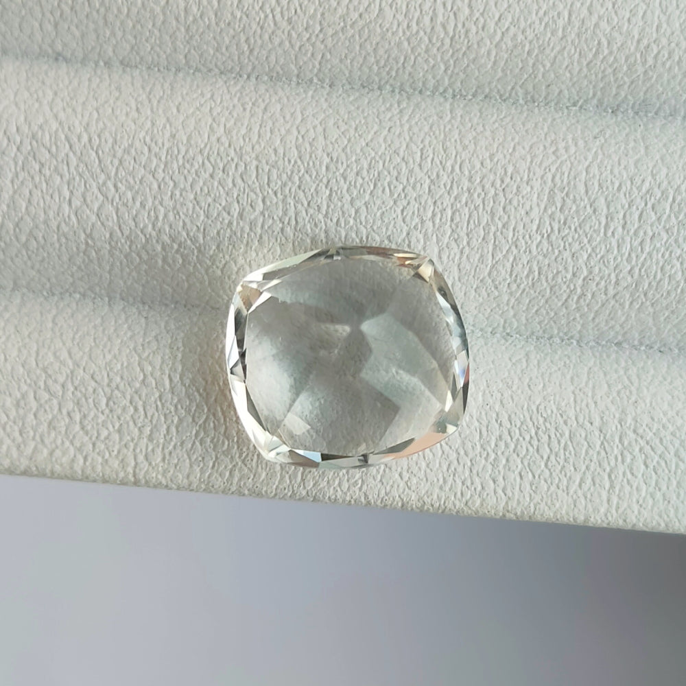 Rare 8.05 cts faceted russian phenakite, GFCO certificate